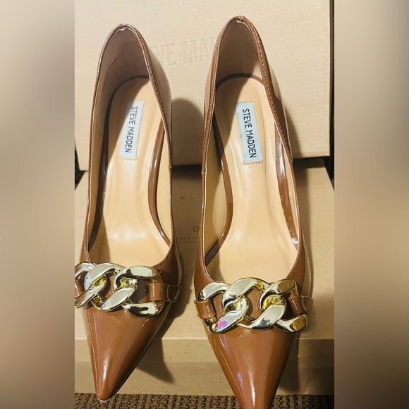 Brown Steve Madden Heels - Picture 3 of 6